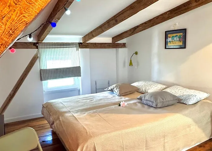 Pocztowka Spod Dachu Апартаменти